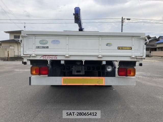 Hino RANGER 2011-07 302557-9