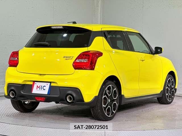 Suzuki SWIFT 2018-06 246057-4