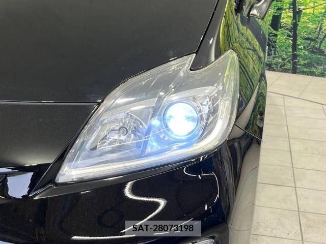 Toyota PRIUS 2012-09 335772-12