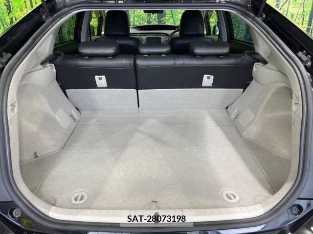 Toyota PRIUS 2012-09 335772-10