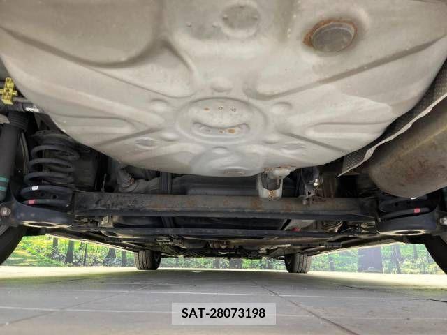 Toyota PRIUS 2012-09 335772-19