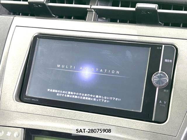 Toyota PRIUS 2014-03 322051-2