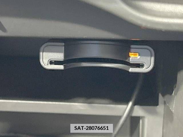Nissan NOTE 2014-11 378147-4