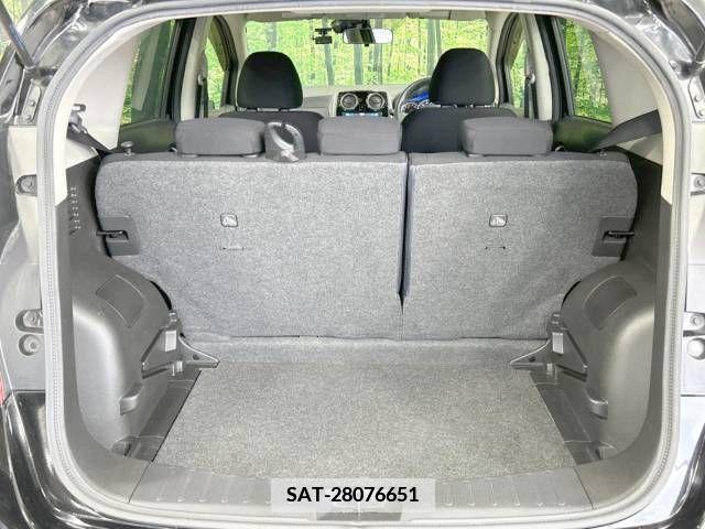 Nissan NOTE 2014-11 378147-10