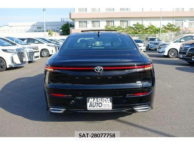Toyota CROWN 2022-12 265375-5
