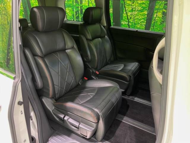 Nissan ELGRAND 2014-11 186843-8