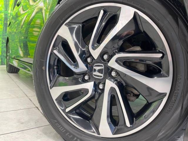 Honda e 2017-01 28123-15