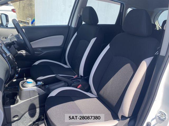 Nissan NOTE 2017-10 279972-11
