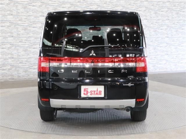 Mitsubishi DELICA D5 2017-01 7725-7
