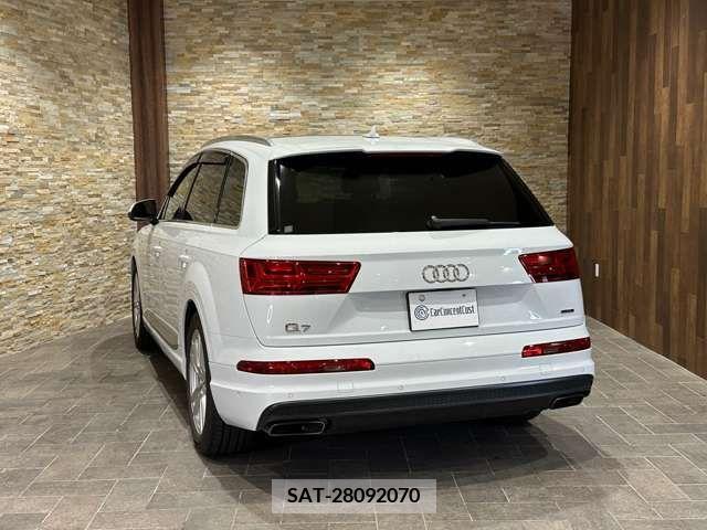 Audi Q7 2019-01 292826-8