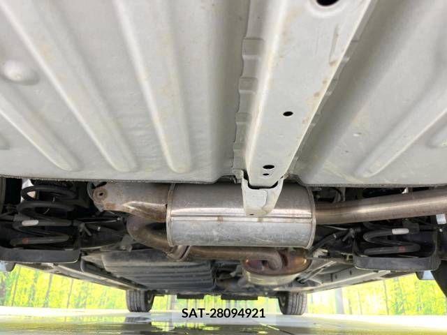Toyota VOXY 2016-11 335704-19
