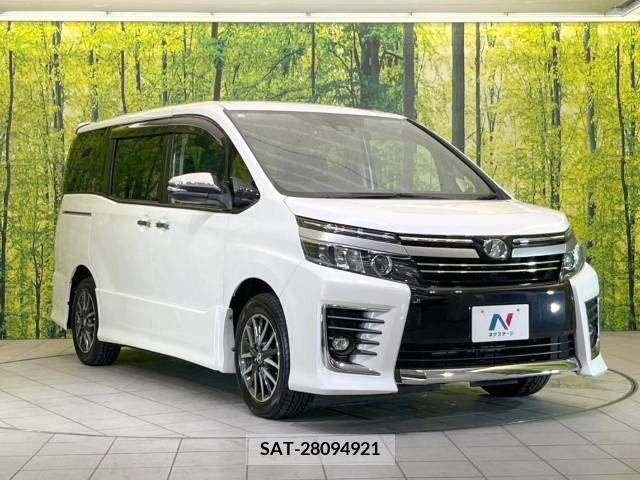 Toyota VOXY 2016-11 335704-16