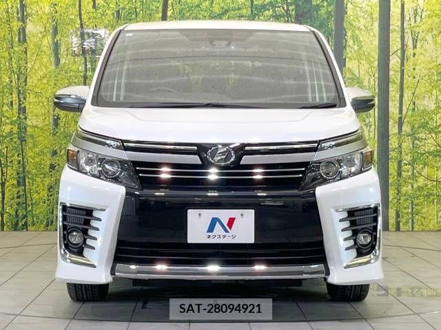 Toyota VOXY 2016-11 335704-14