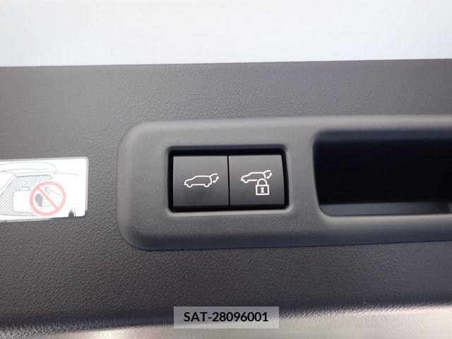 Lexus LBX 2024-03 334466-23