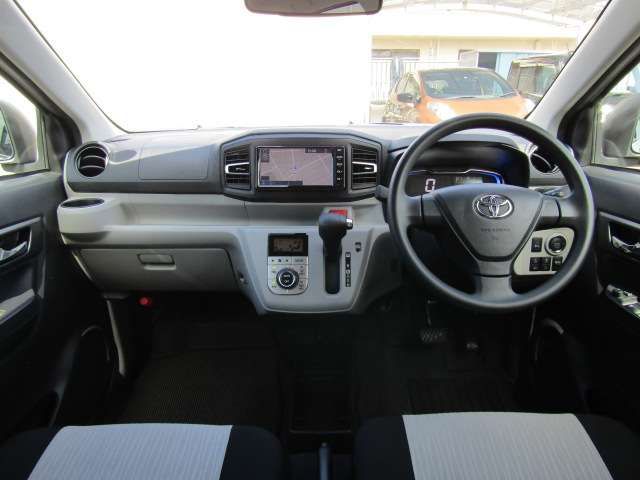 Toyota PIXIS EPOCH 2022-03 21589-3