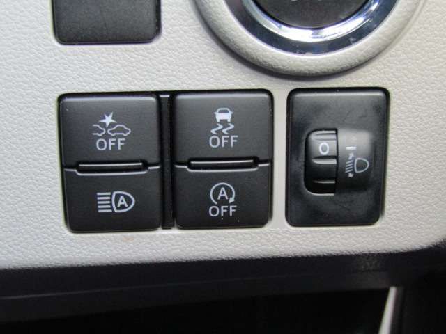 Toyota PIXIS EPOCH 2022-03 21589-7