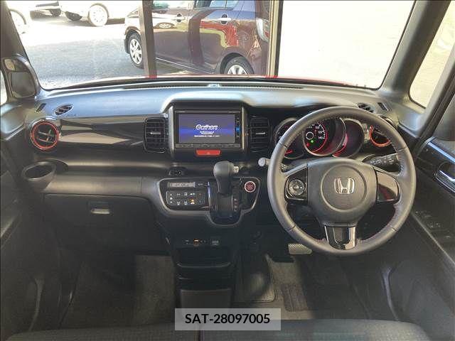 Honda N BOX CUSTOM 2016-11 306682-15