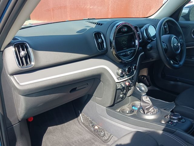 Bmw MINI 2018-05 8766-24