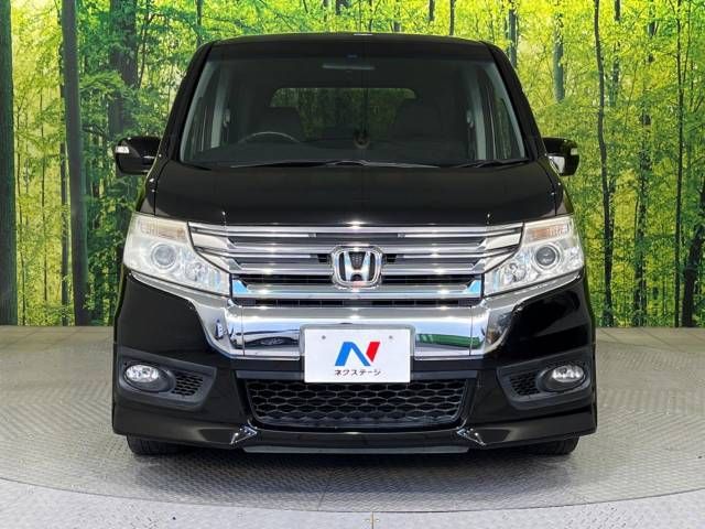 Honda e 2014-03 196707-14