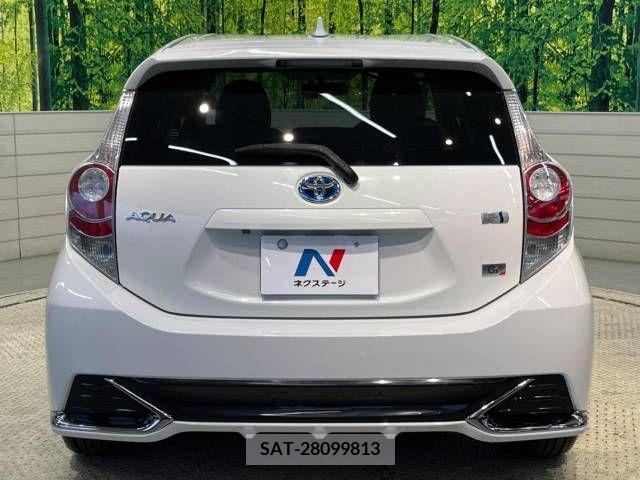 Toyota AQUA 2014-08 291842-15