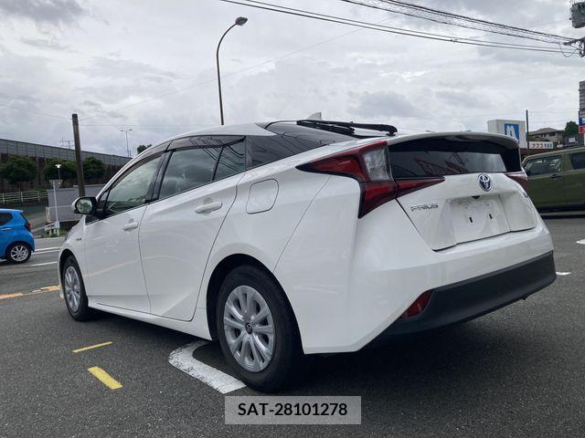 Toyota PRIUS 2019-05 322556-5
