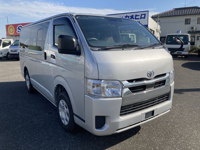 Toyota HIACE VAN 2020-09 14600-0