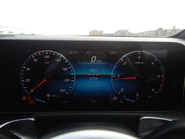 Mercedes Benz GLB-CLASS 2020-11 189815-14