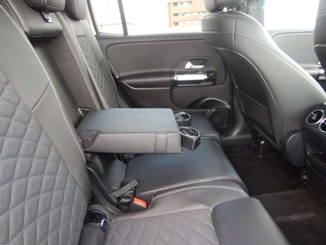 Mercedes Benz GLB-CLASS 2020-11 189815-25