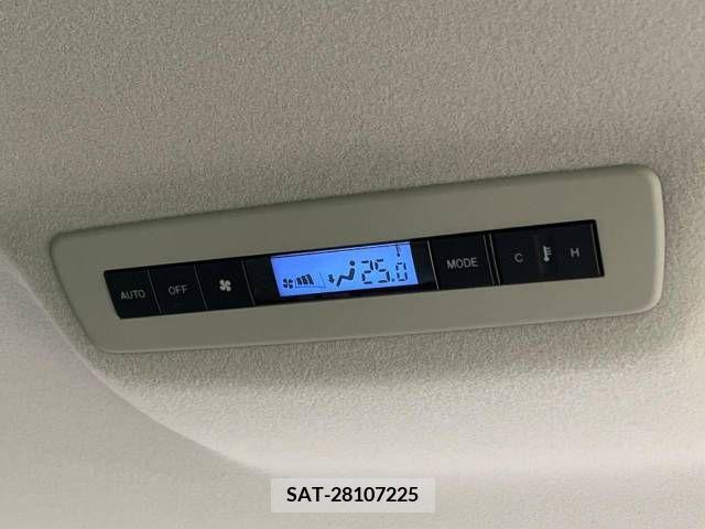 Mazda MPV 2008-06 251284-7