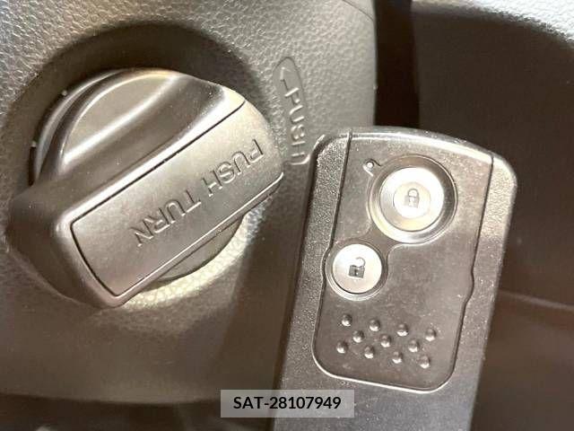 Honda FIT 2013-06 303310-3
