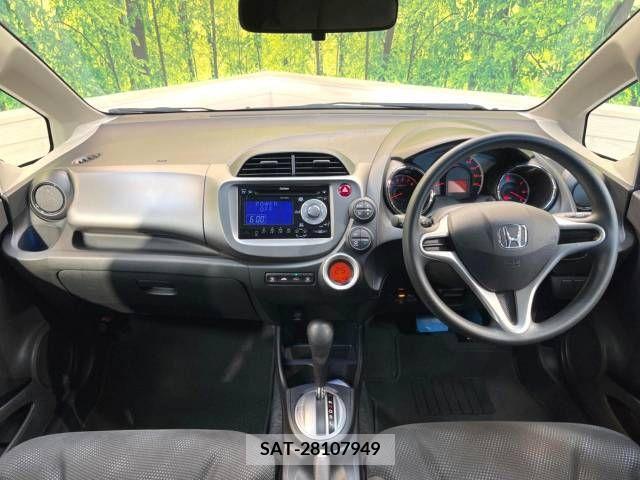 Honda FIT 2013-06 303310-1