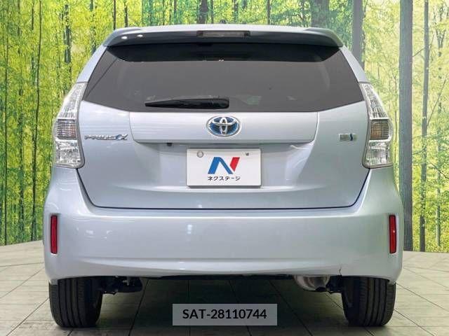 Toyota PRIUS ALPHA 2014-09 322242-15