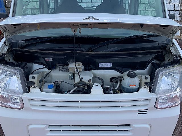 Mitsubishi MINICAB VAN 2017-09 24682-24