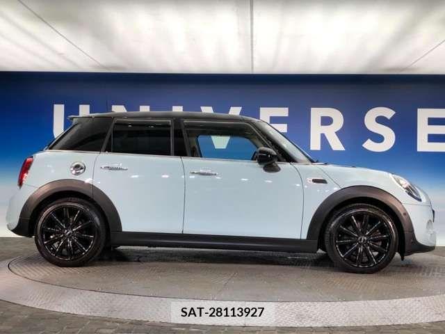 Bmw MINI 2019-04 363776-19