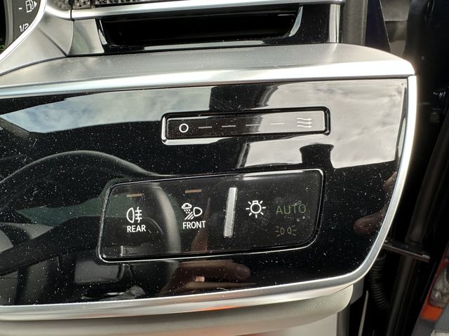 Audi S8 2020-09 195657-23