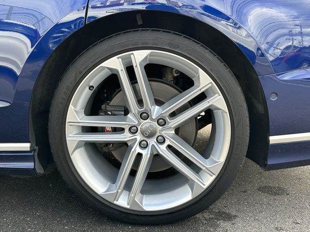 Audi S8 2020-09 195657-27