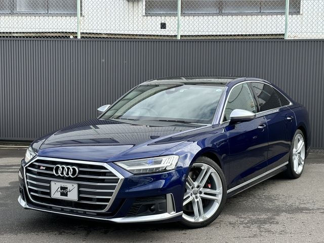 Audi S8 2020-09 195657-0