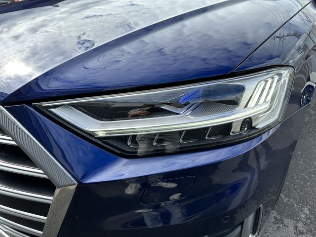 Audi S8 2020-09 195657-16