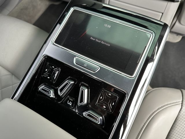 Audi S8 2020-09 195657-24