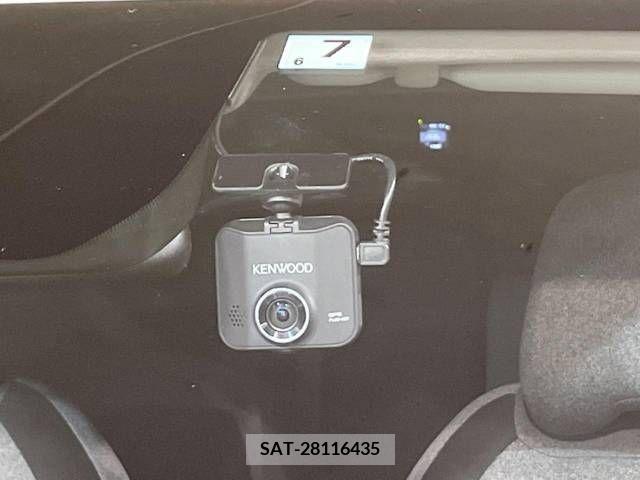 Nissan NOTE 2022-07 338481-7