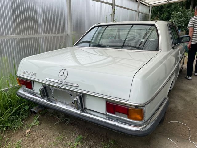 Mercedes Benz M-CLASS 1975-04 15986-1