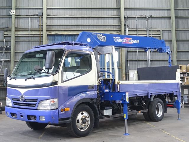 Hino DUTRO 2010-02 3733-0