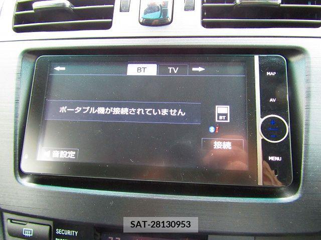 Toyota VOXY 2013-06 326464-11