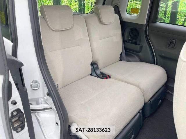 Daihatsu MOVE 2017-12 215876-13