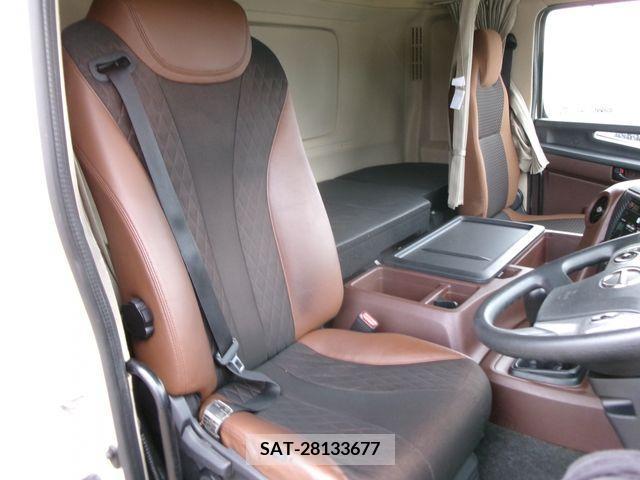 Hino PROFIA 2019-03 282616-17