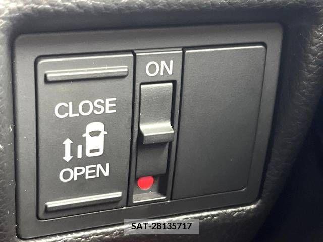 Honda N BOX CUSTOM 2023-03 351384-5