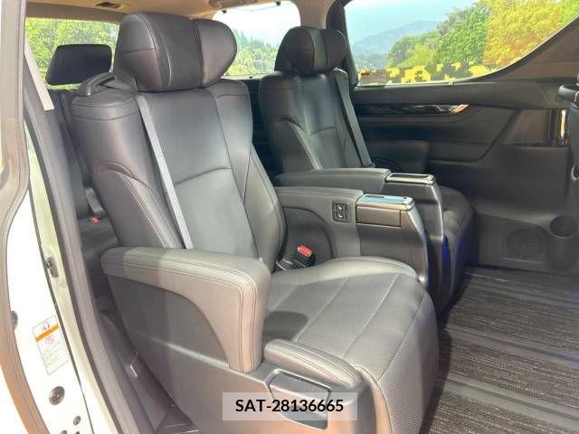 Toyota ALPHARD 2022-02 209748-9