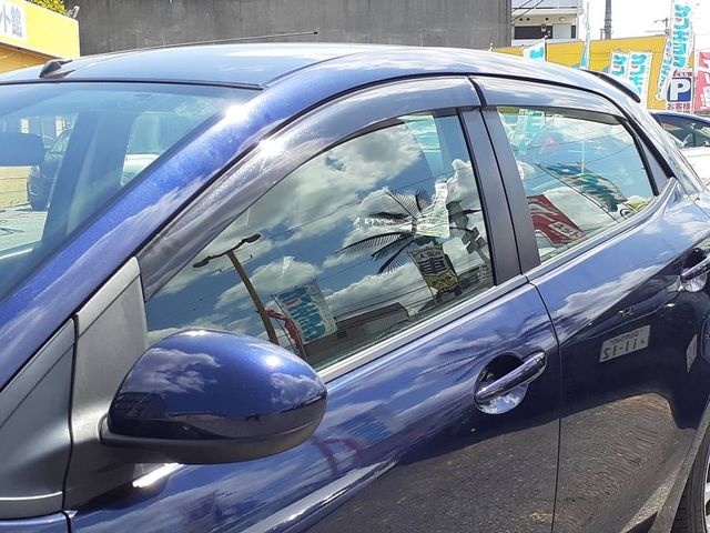 Mazda DEMIO 2012-10 23375-7