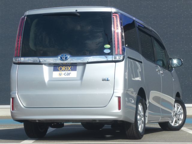 Toyota NOAH HYBRID 2019-09 21276-2