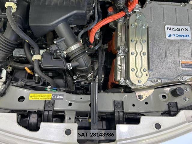 Nissan NOTE 2018-09 279867-18